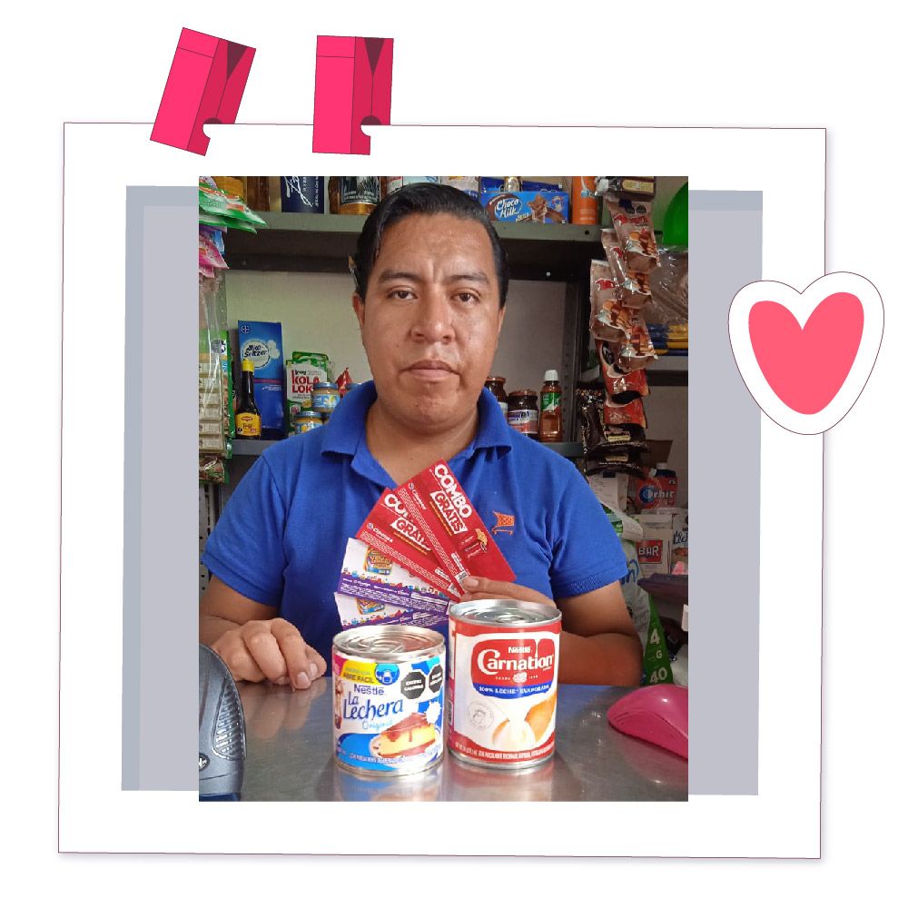 Ganador del concurso de aniversario con productos y certificados de regalo en su tienda